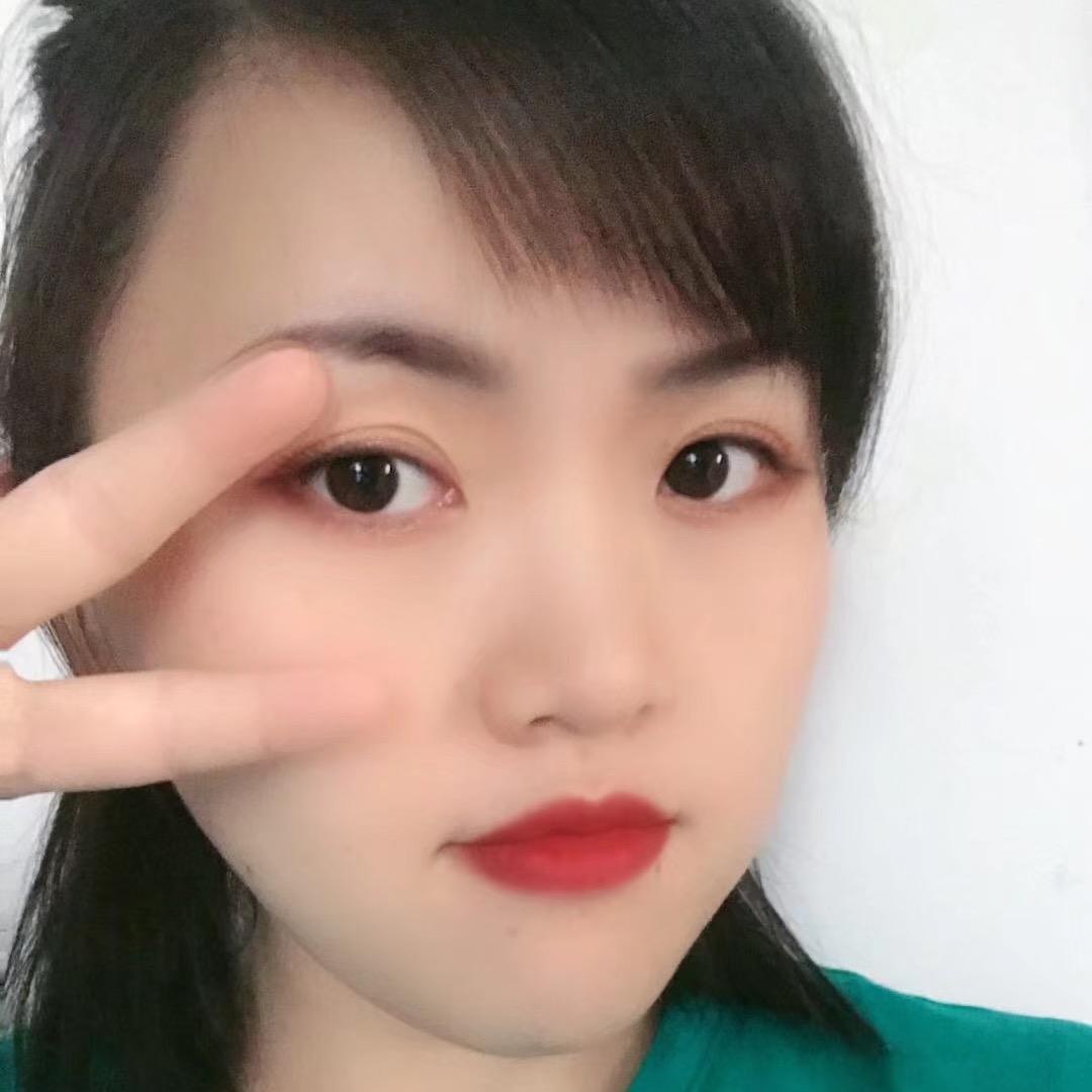 安娜 好吃滴在橱窗@抖音