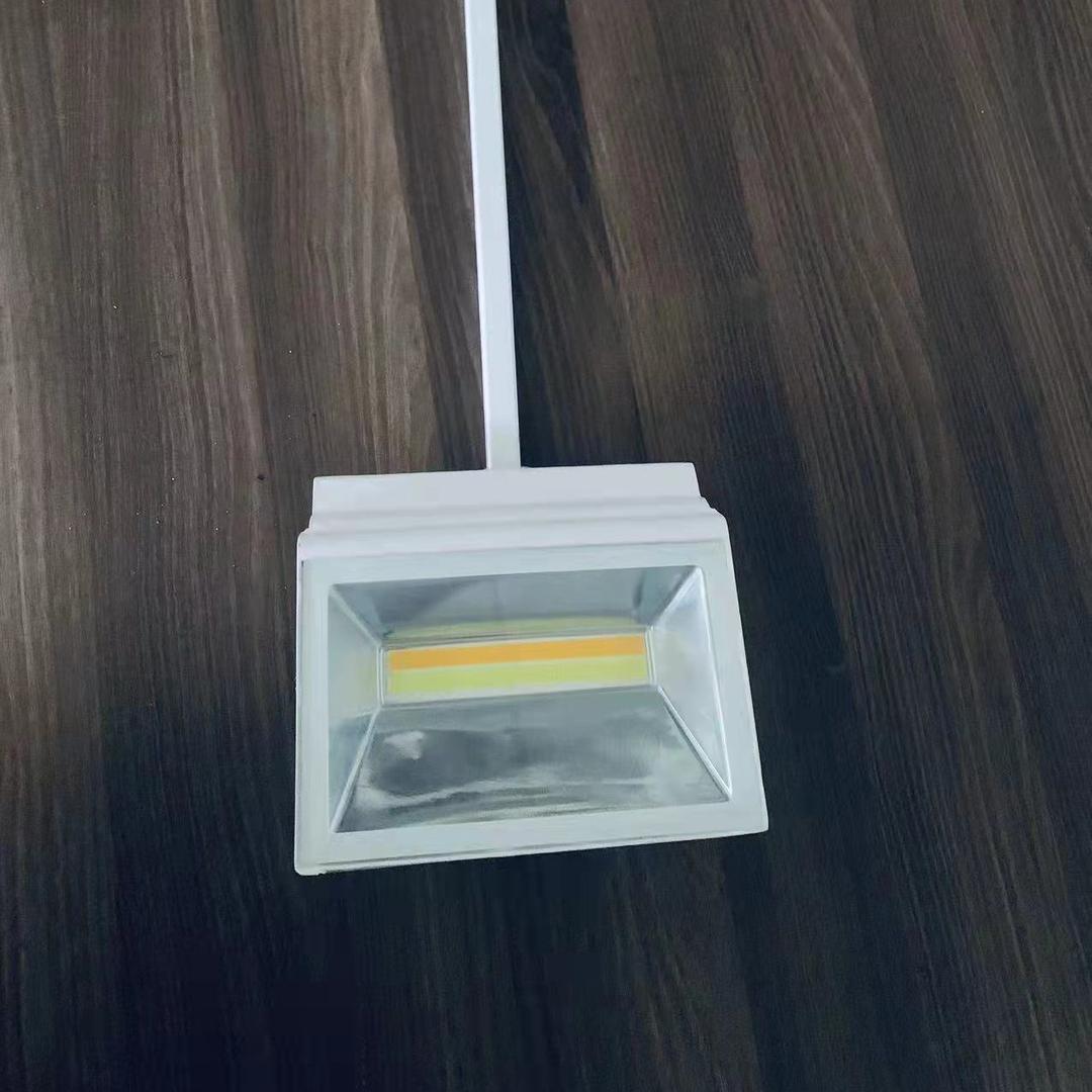 信志五金