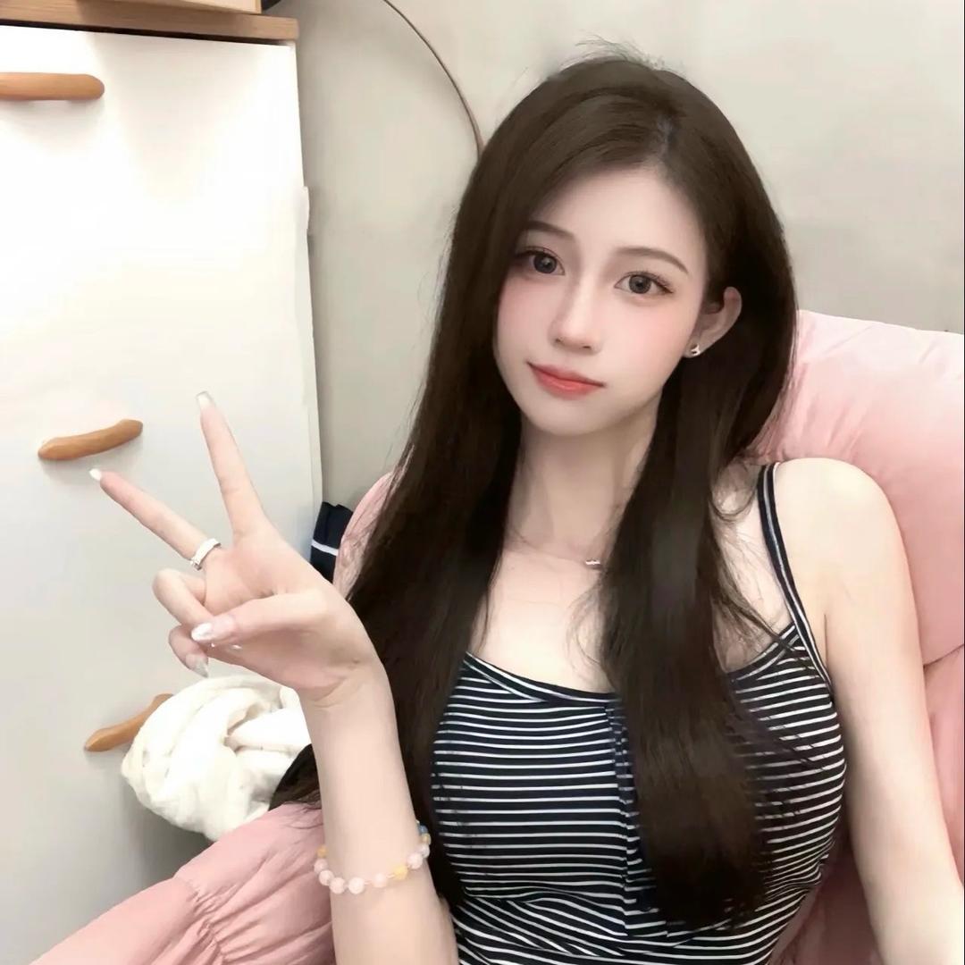 臭臭🫧找个男鹏友