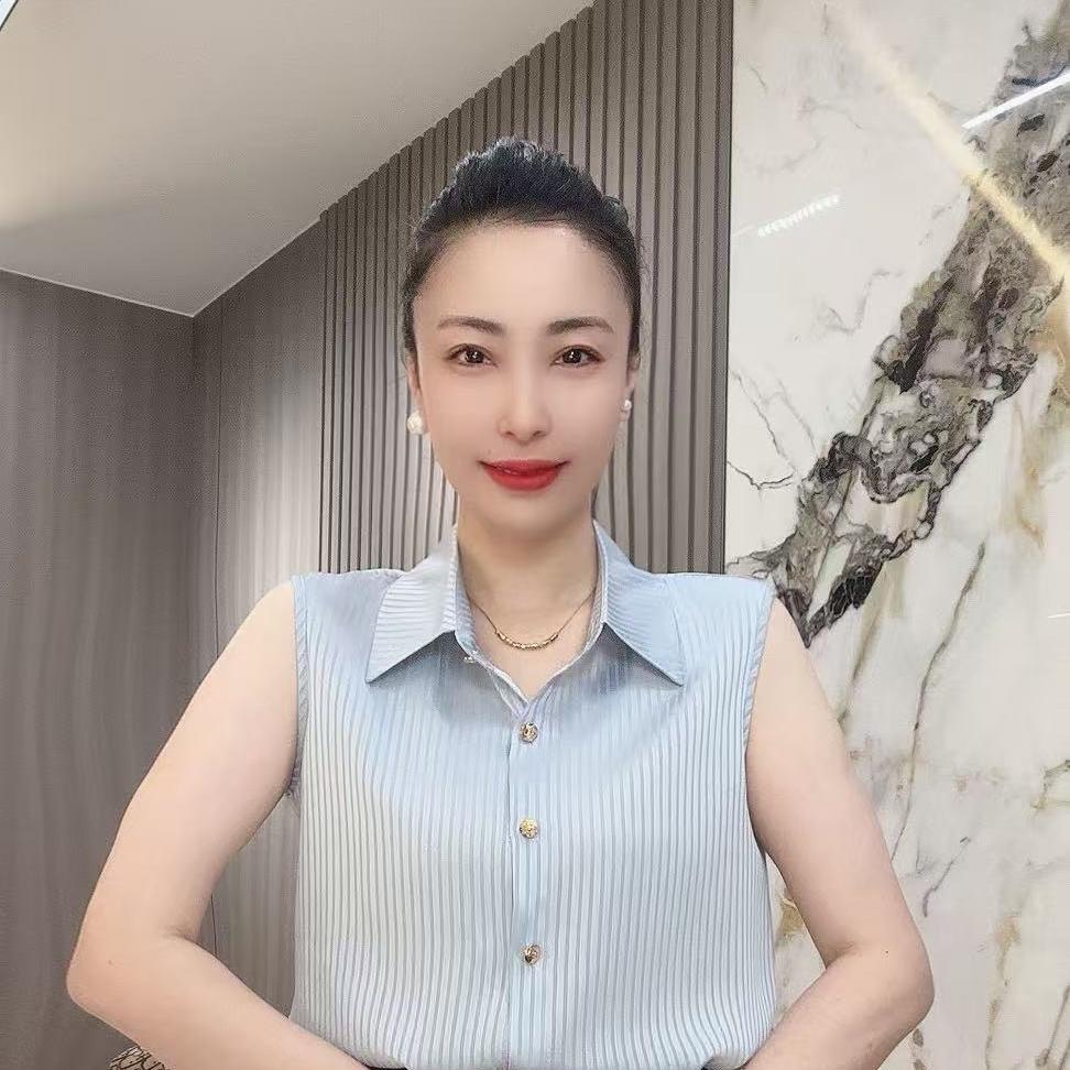 万依纺女装工厂店