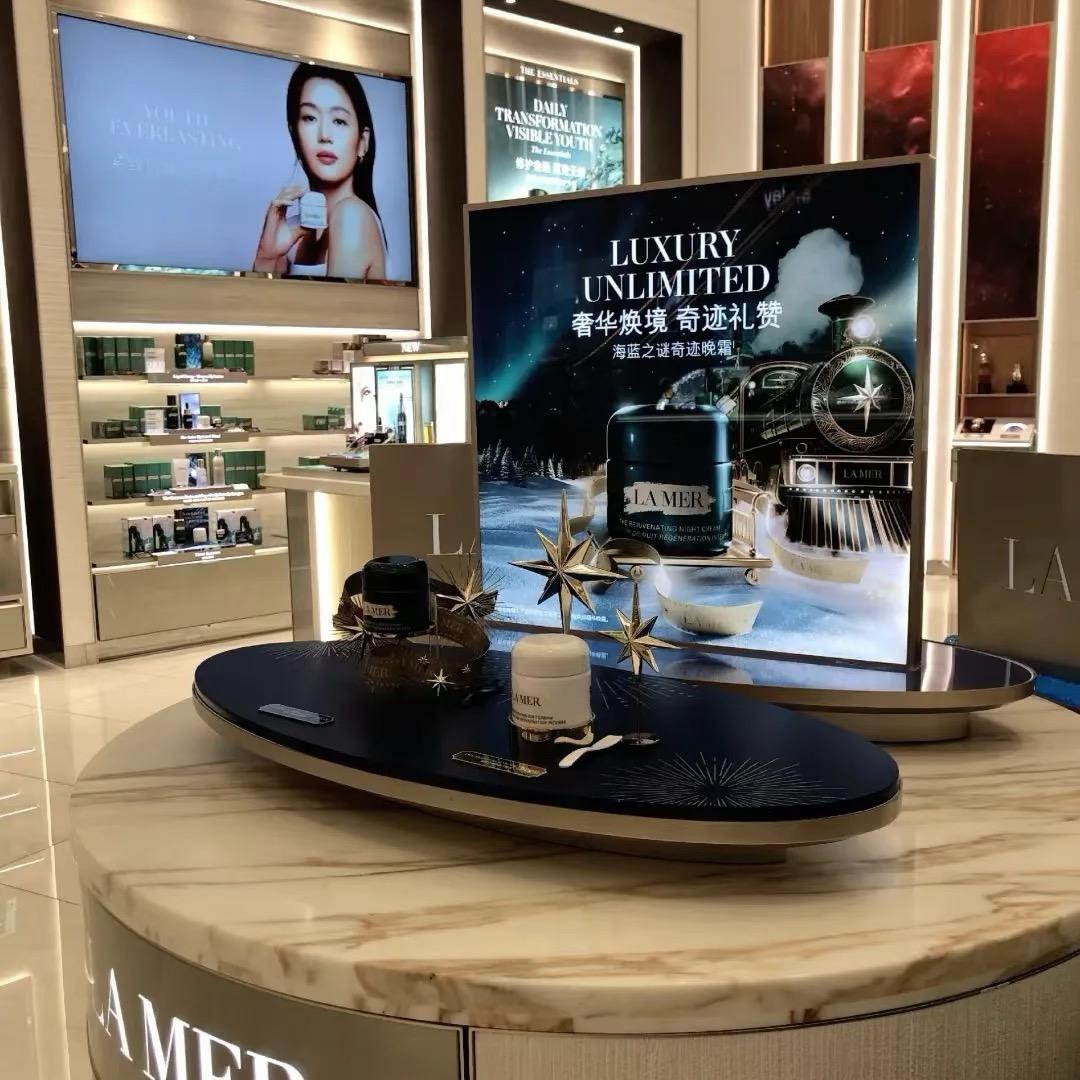 国际大牌@妍女士