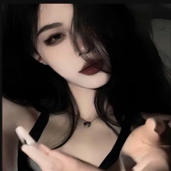·゛八月゜