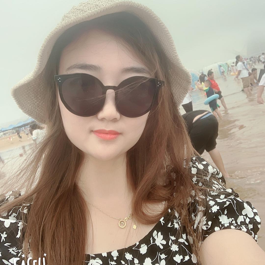 美食林诚信购物中心