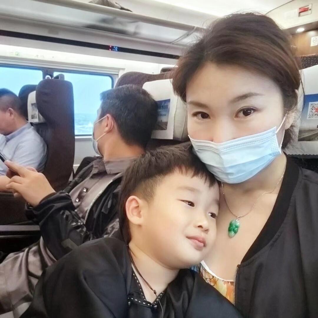 傲阳云裳