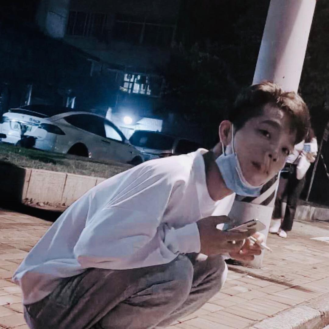 阿辉.🤔
