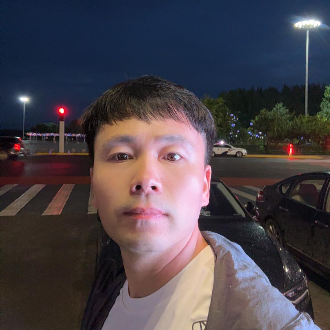 龙翔柴油车配件批发