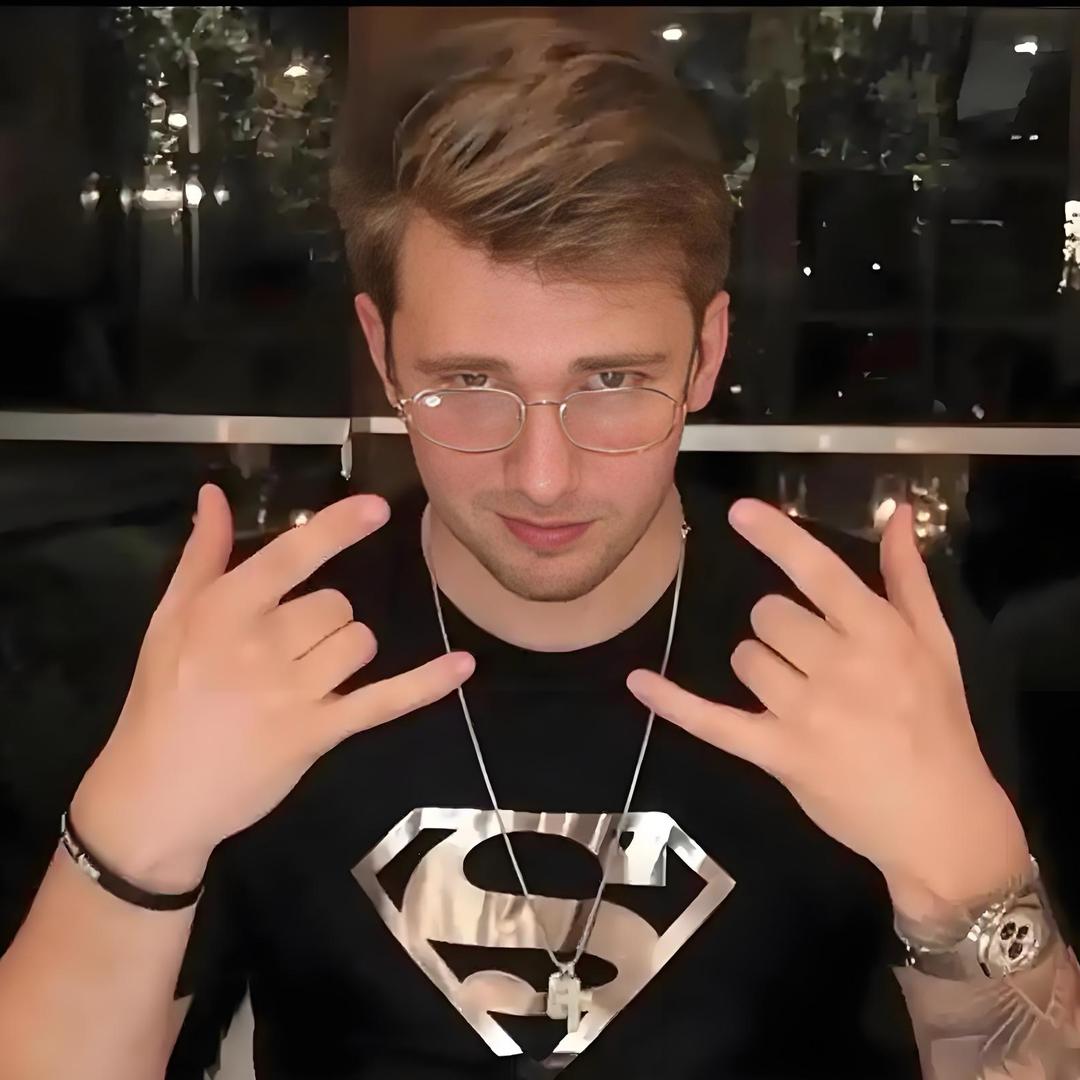Luka77⁹⁴²⁸