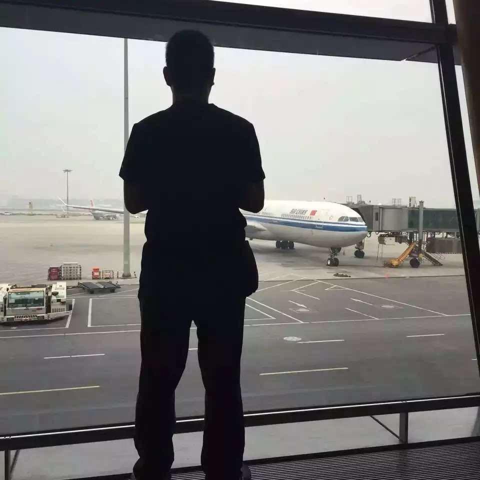 超哥「呦」