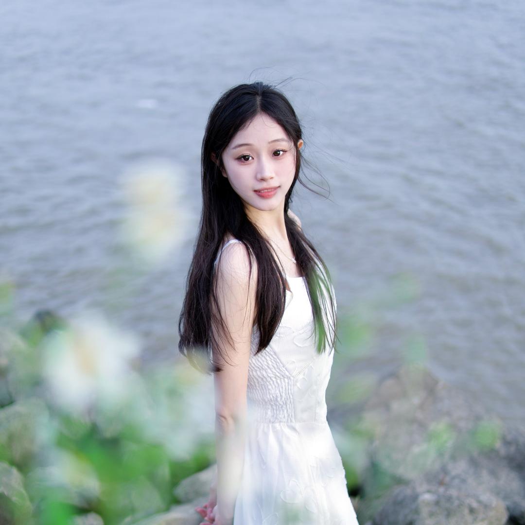 Yiyi