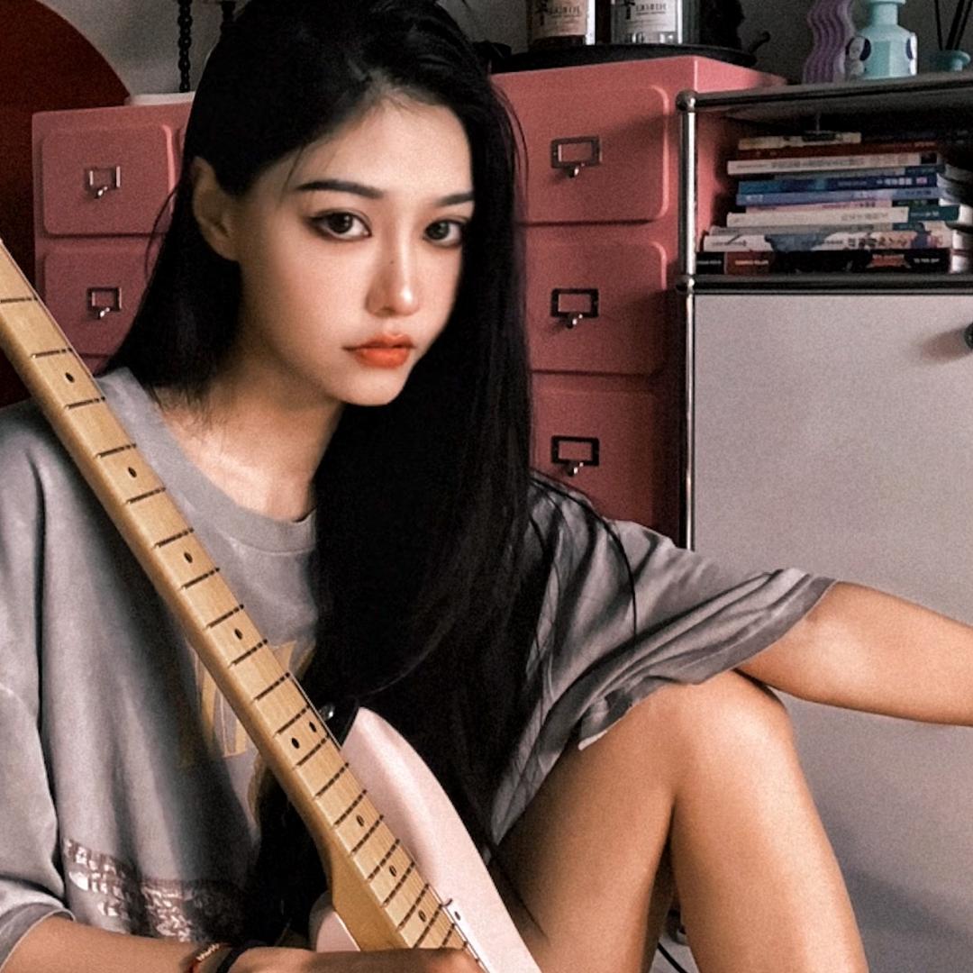 李依呀
