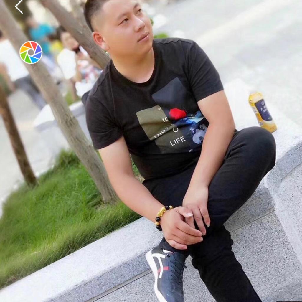 老包（许天奖好兄弟)