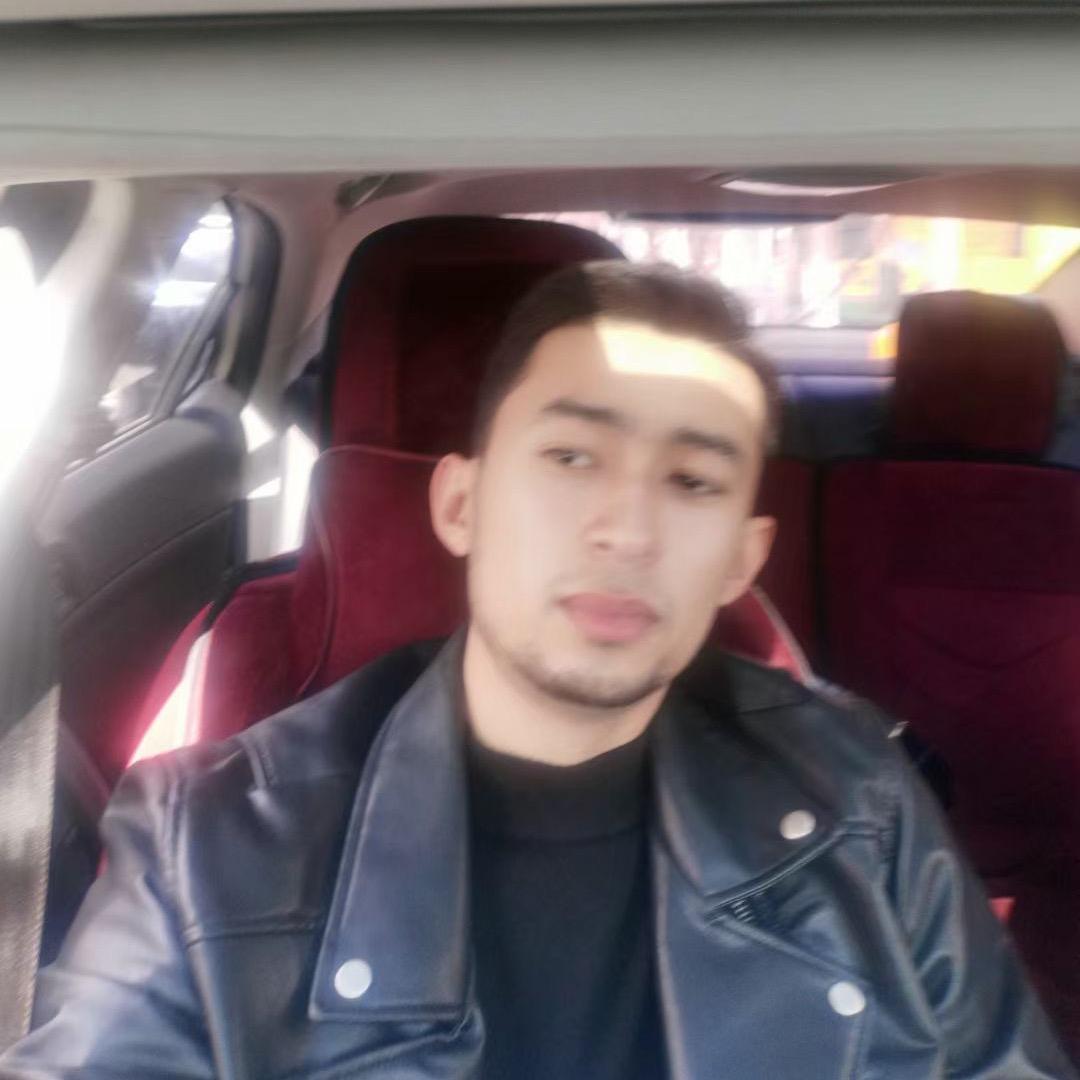 秦汉新城伊星亮百货店