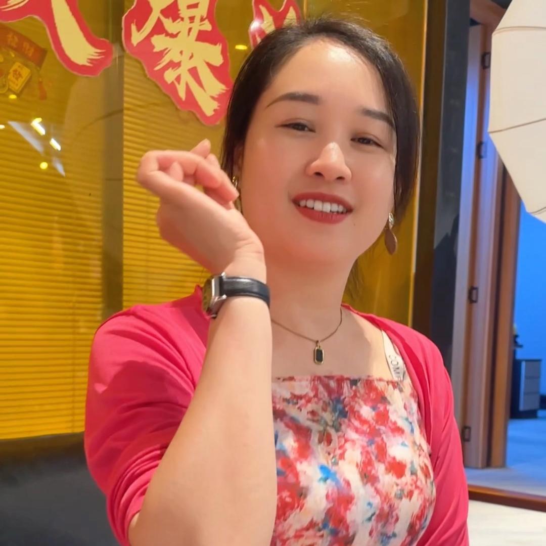 琦琦怪怪的琦老板