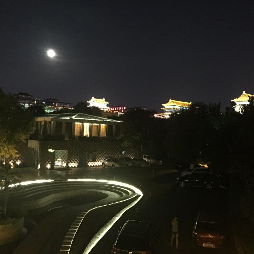 明天再来.
