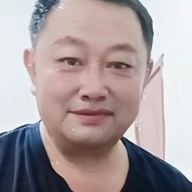 魏礼平。