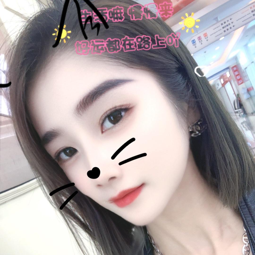 浅浅一笑