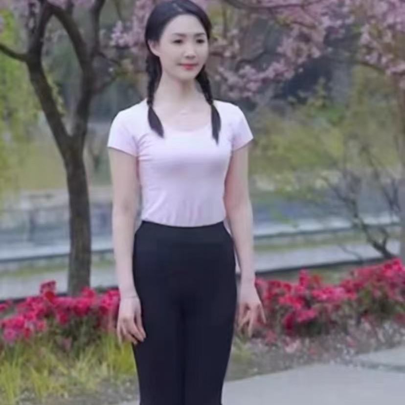 雄雄妈