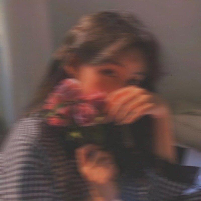 恸-