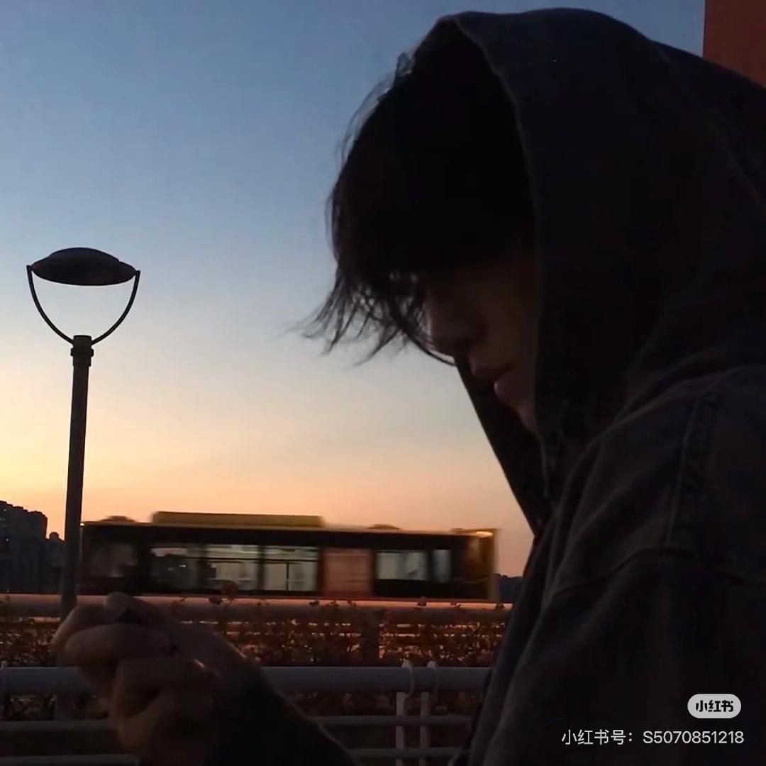 铖辰