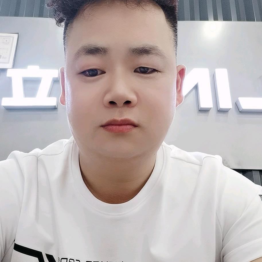小辉