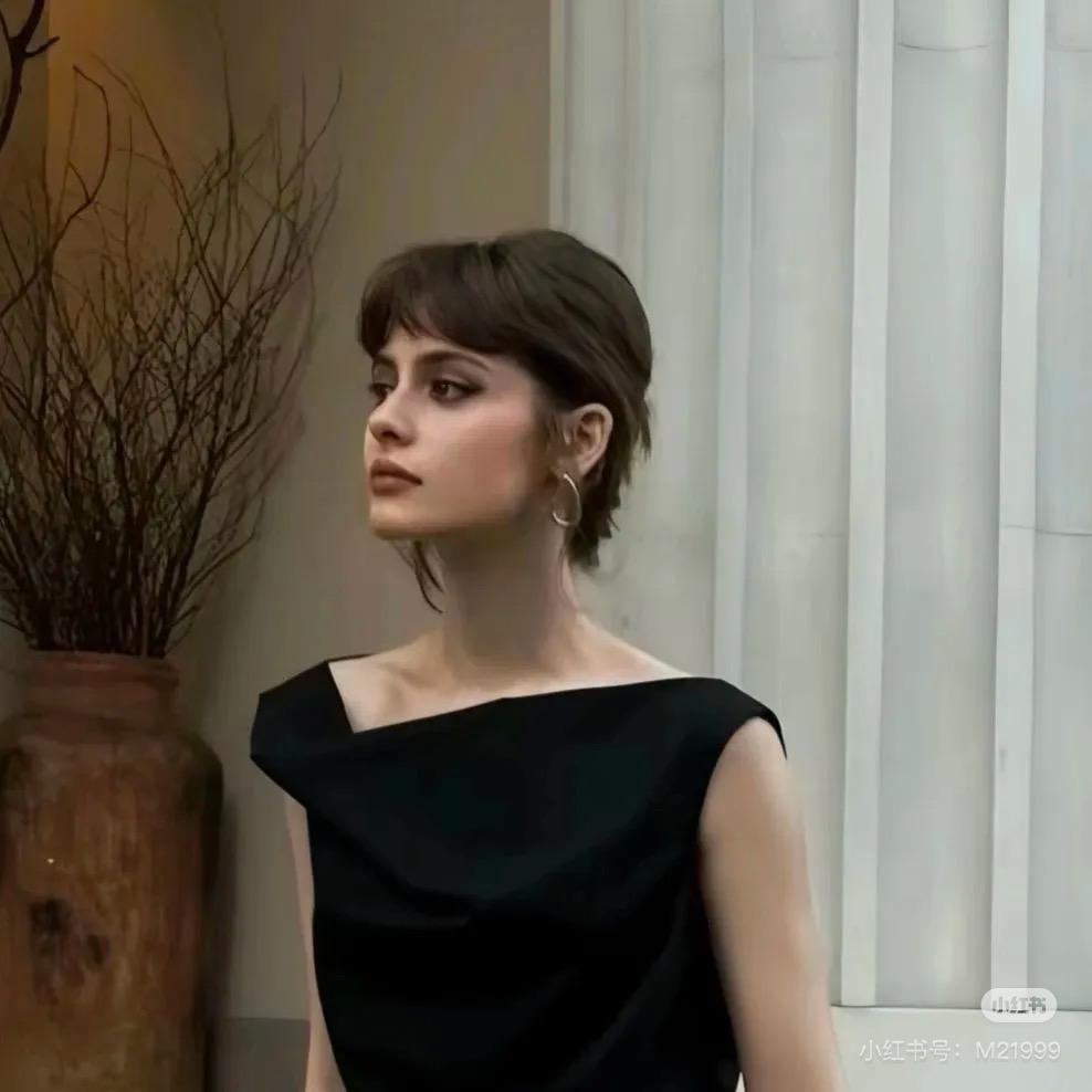 💬