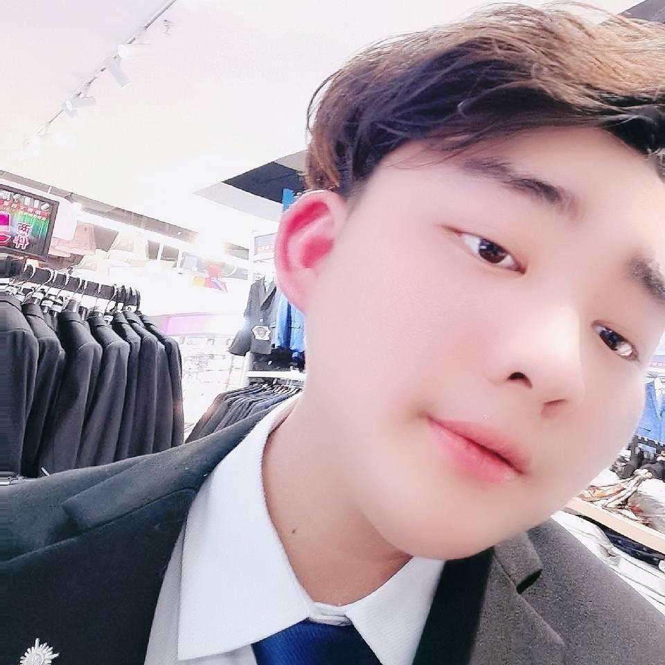 阿乐 正在努力中
