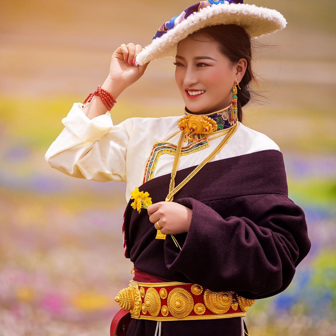 Be your own queen👸