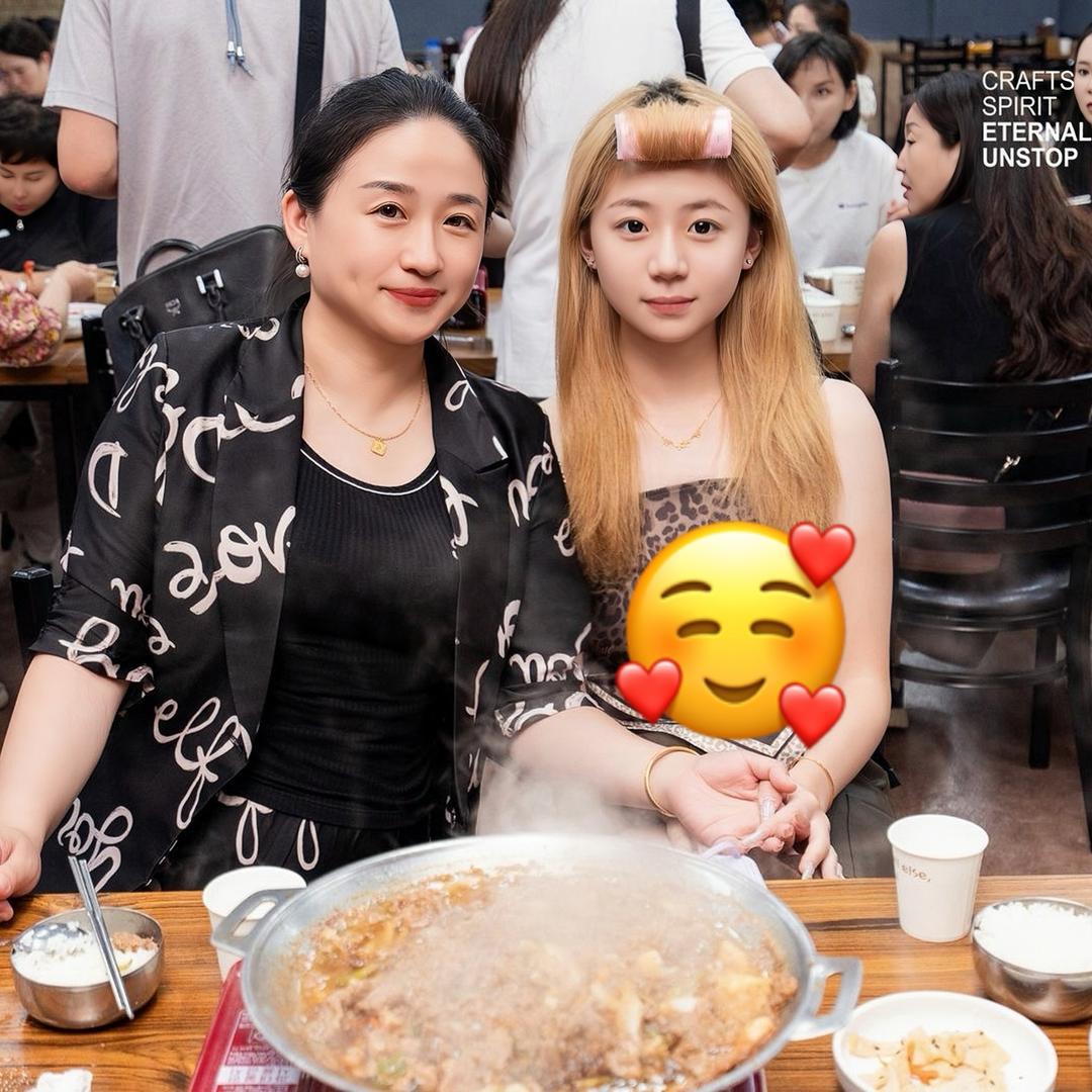 坤泽丽雅“拒绝连赞”