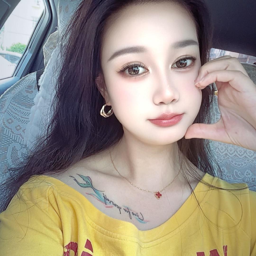 卖珠宝的潘潘