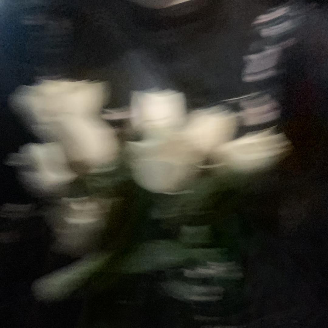 七