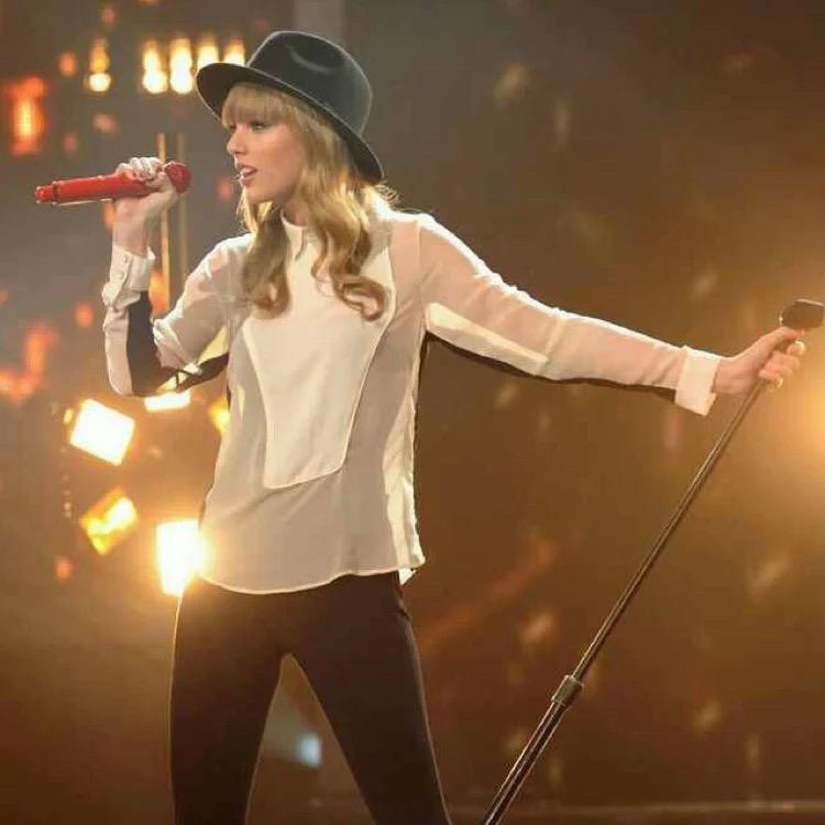 Taylor Swift.