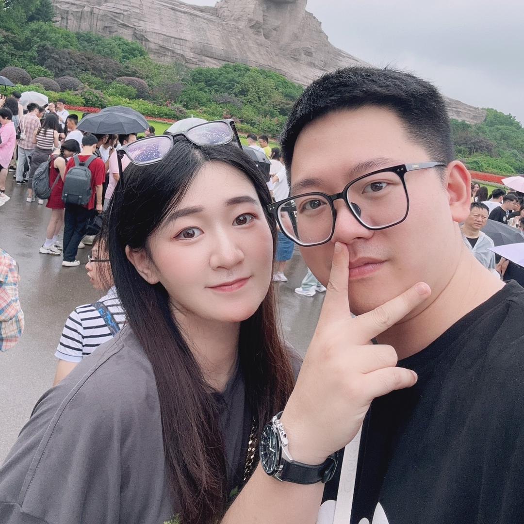 亢丁丁夫妇