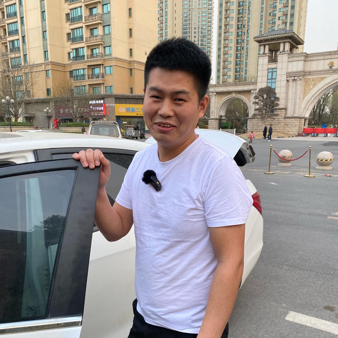 新乡大迈收报废车