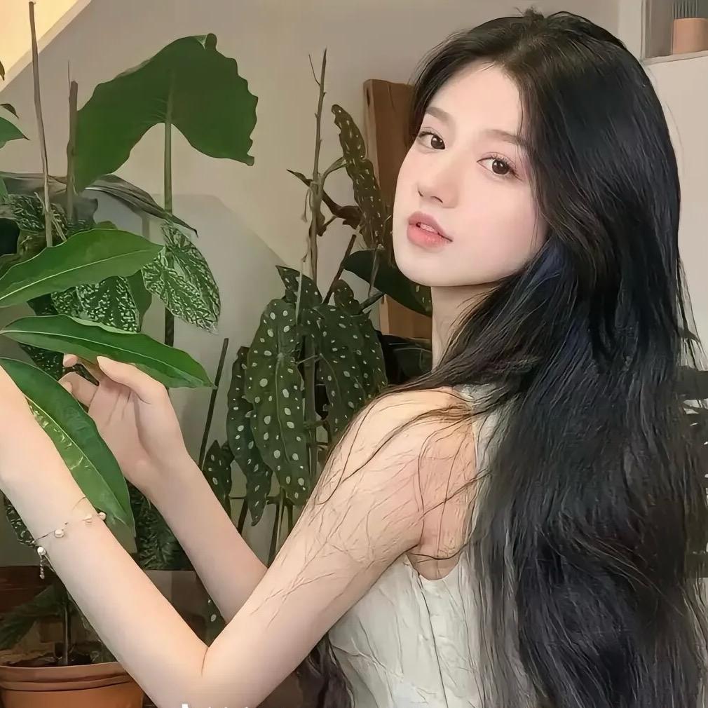 小枝娅