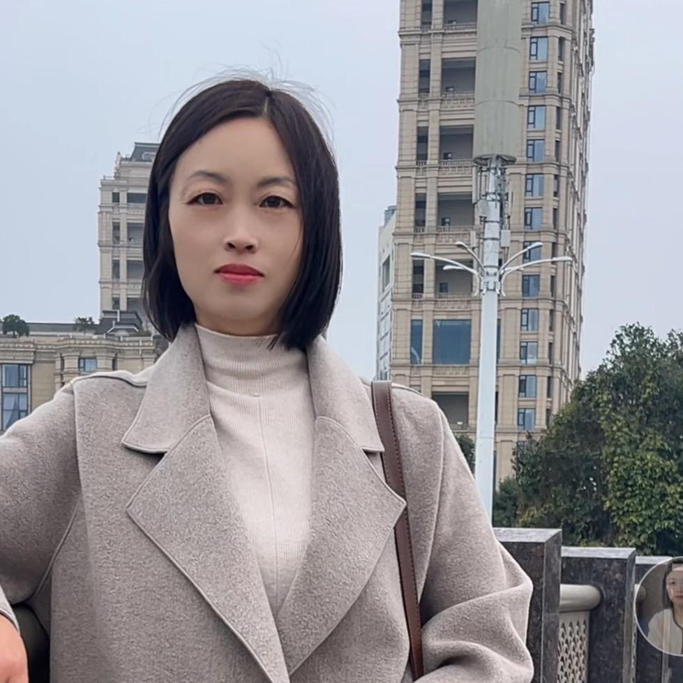 丽娜 优雅气质