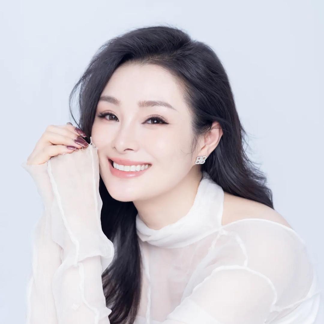 中年美妆博母杨光