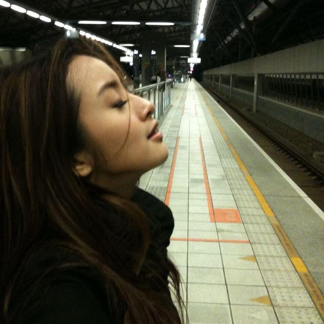 六一.