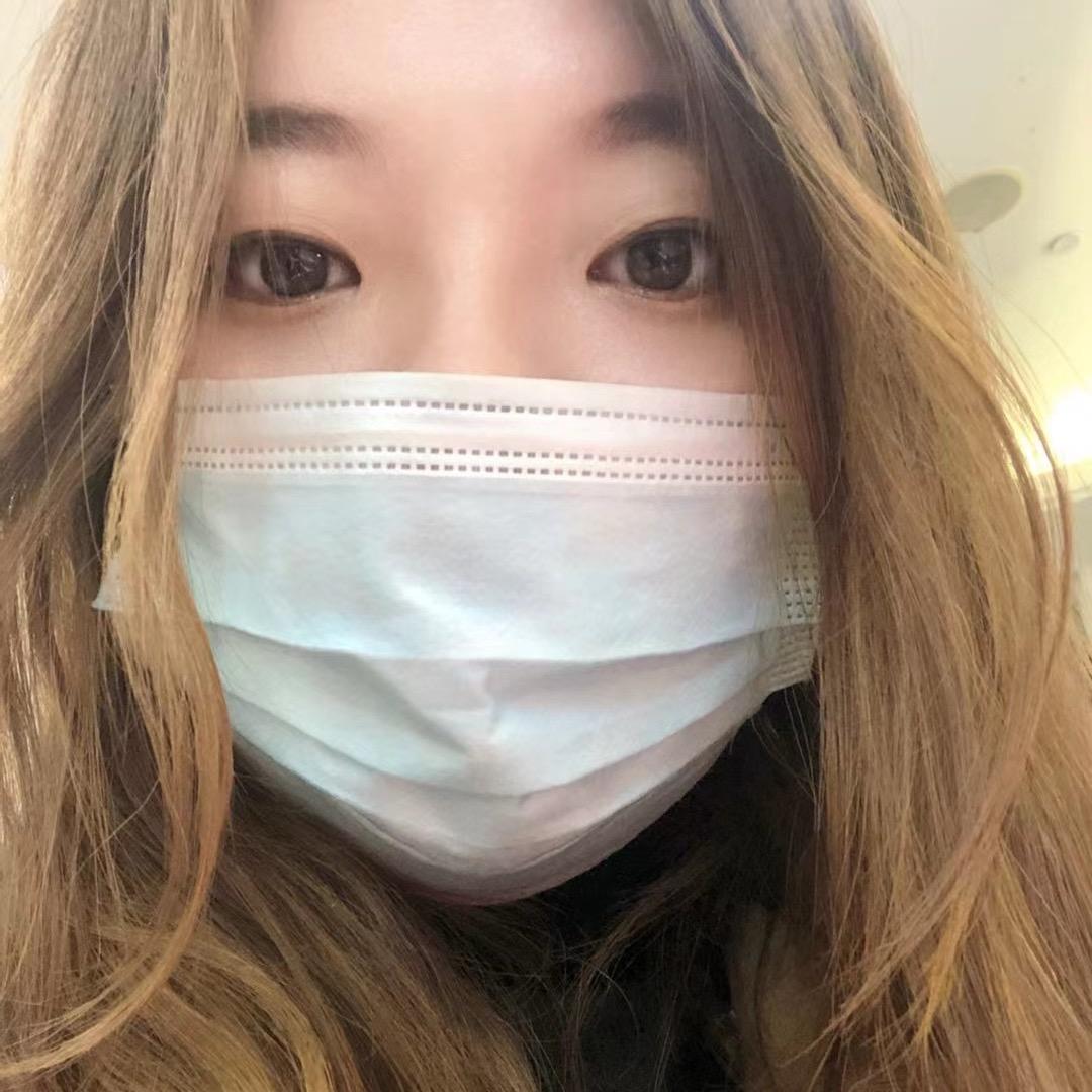 丶  Yi。