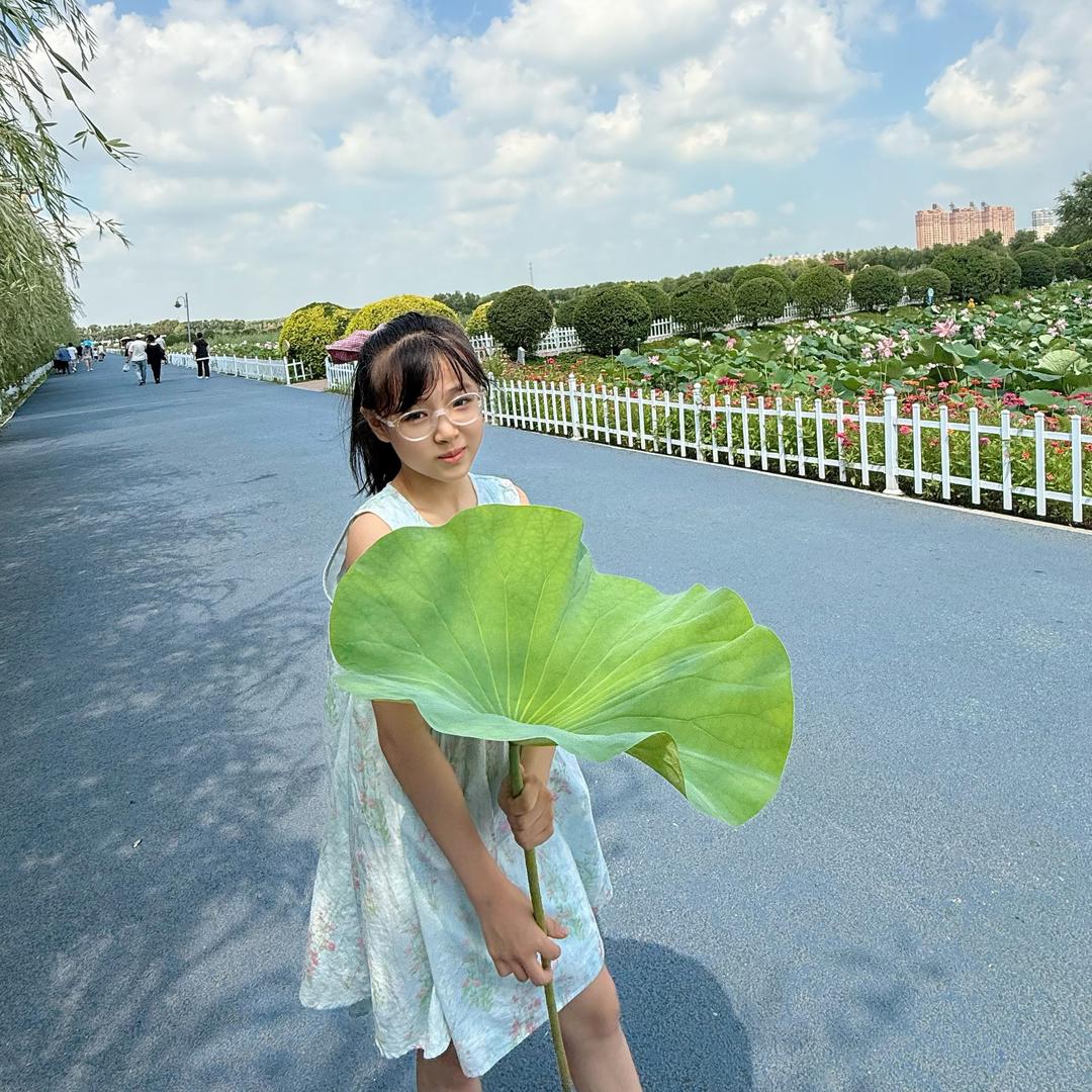 大桃叶与小桃子