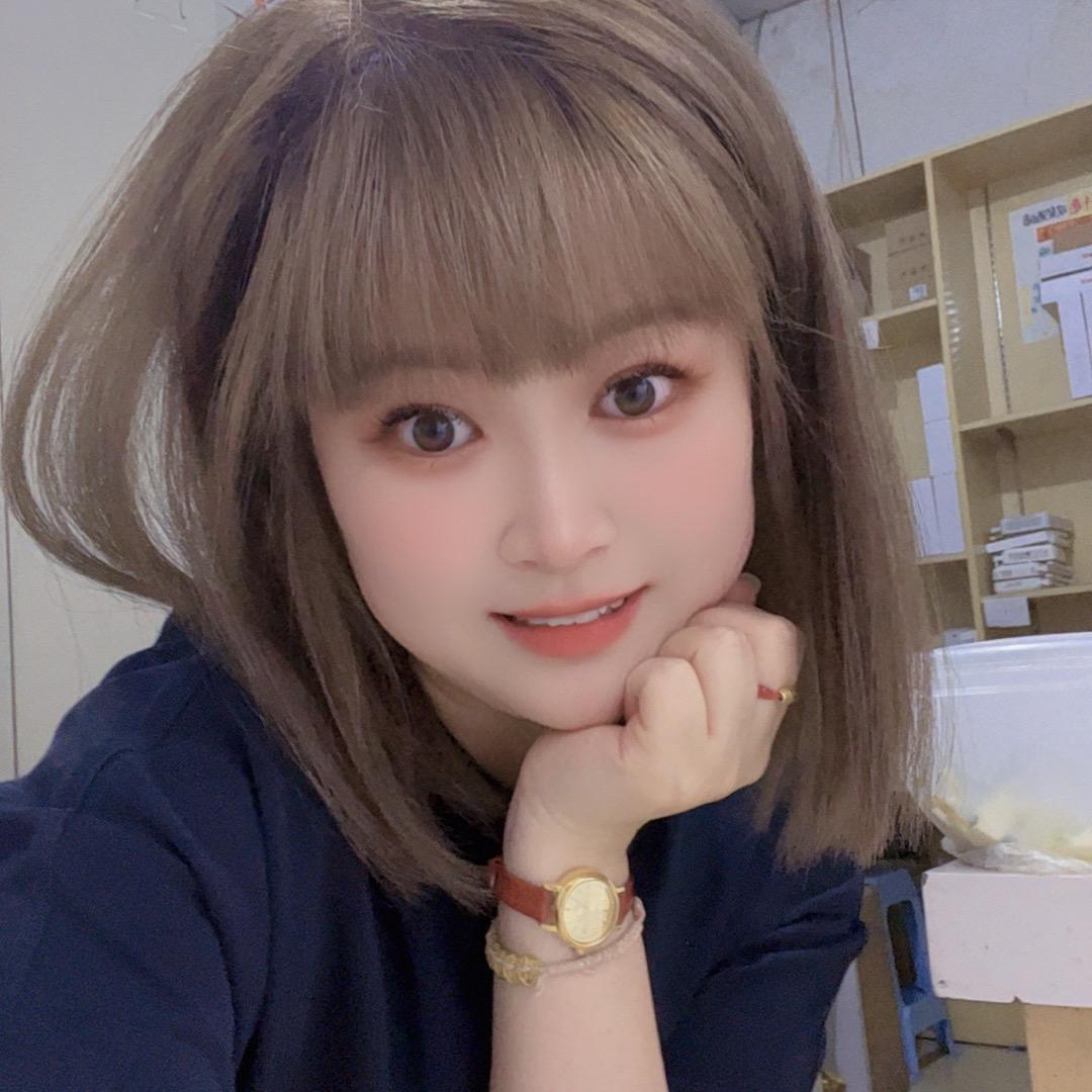 𝒵𝒽𝒶ℴ ᥫᩣ娃娃🌺