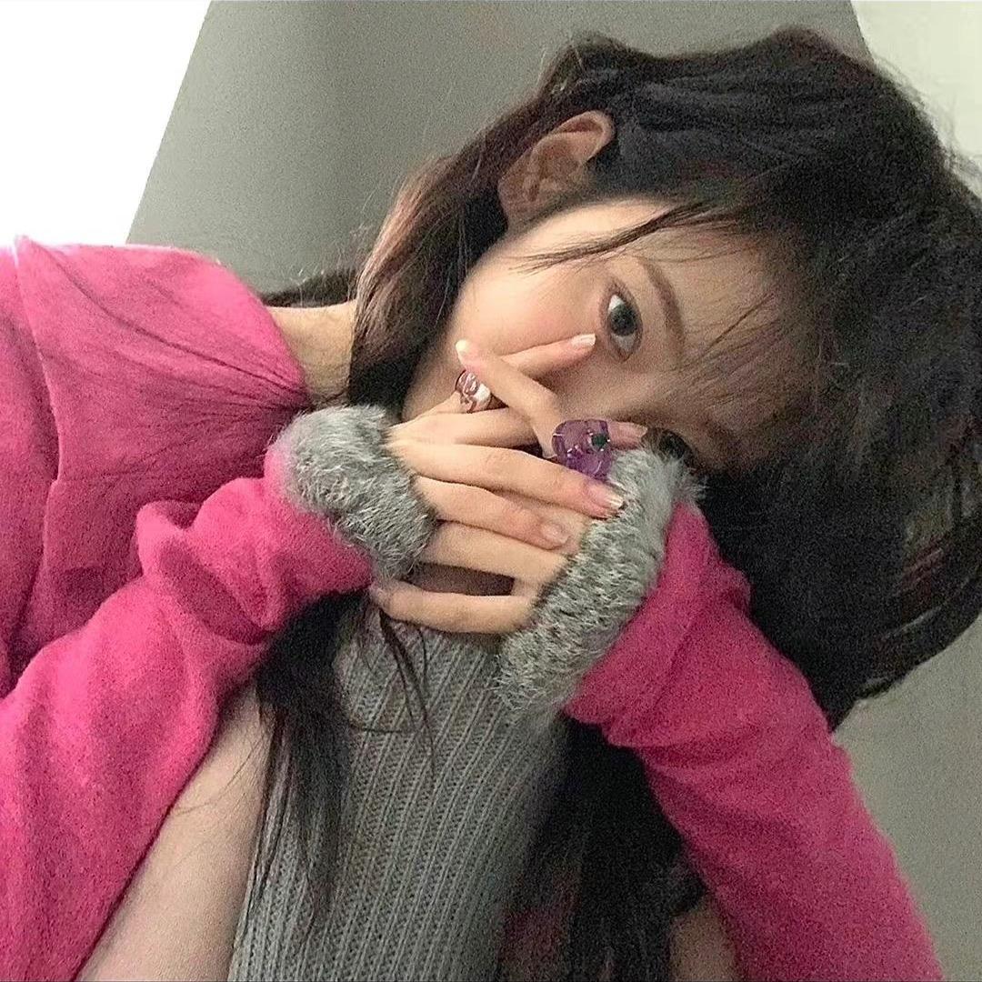 哎呦蔚