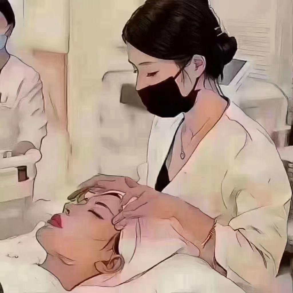 美人世家♥️雪丽