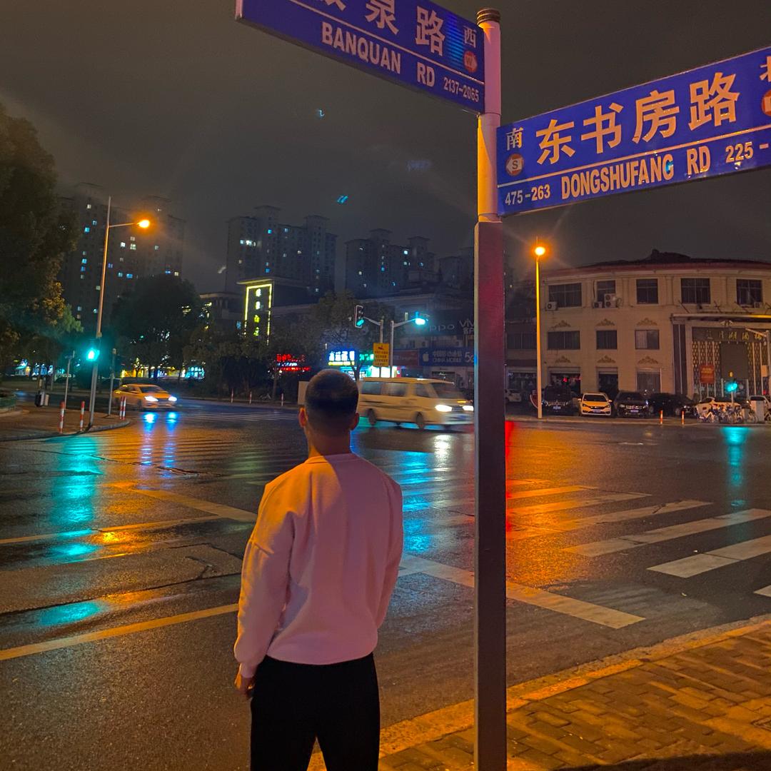 浩宇.麦阳🧸