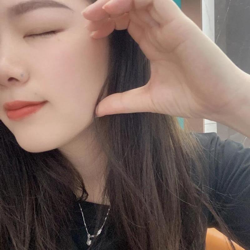 訁⏰噴∽雾（老板娘）