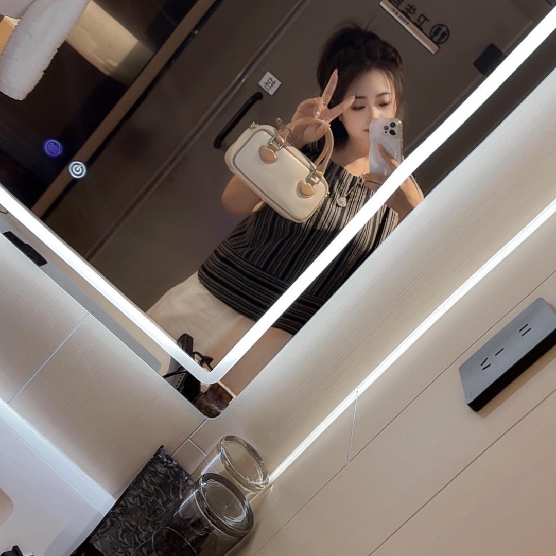 @玲 玲( ˘ ³˘)❤