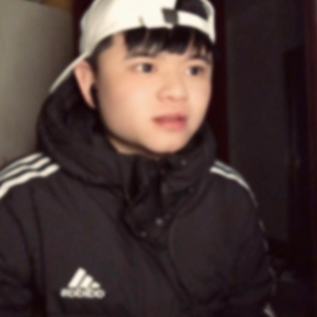 阿用的朋友圈🕶️