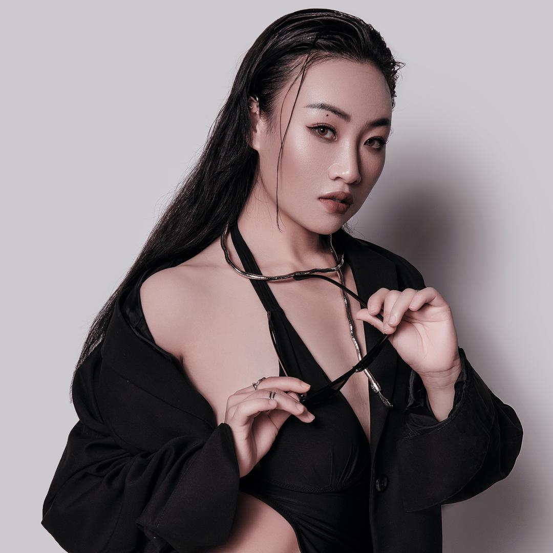 丁水云（叫我古丽丁丁.）