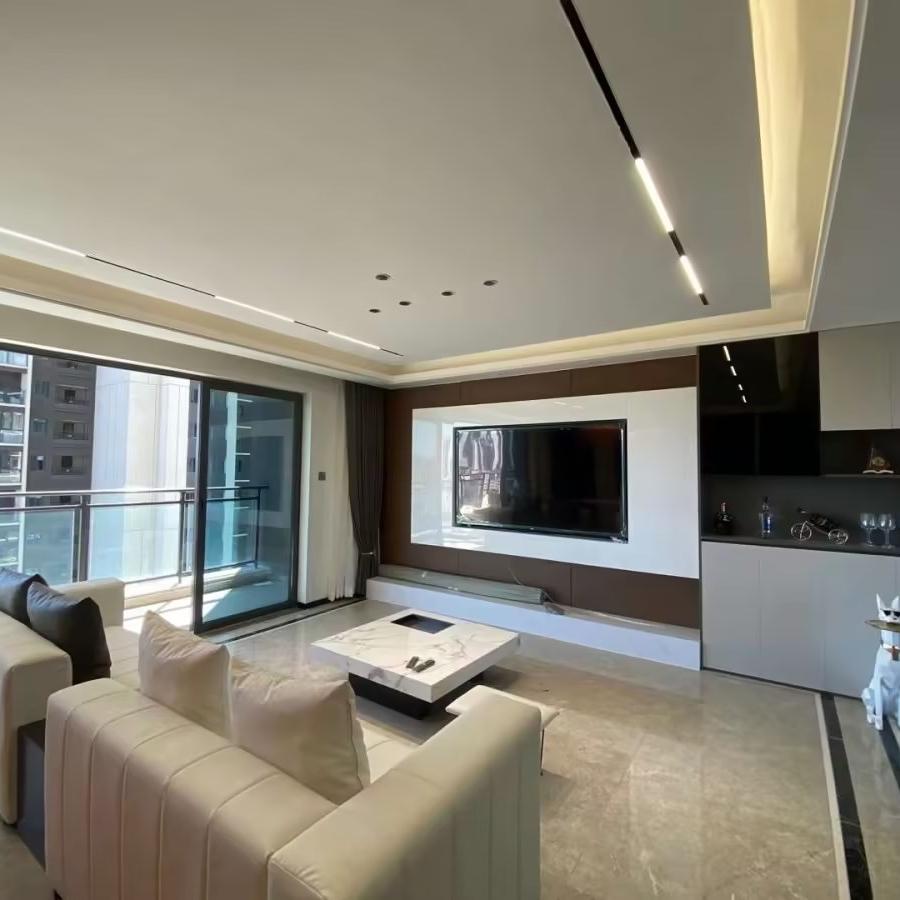 灵山鼎锋建筑装饰