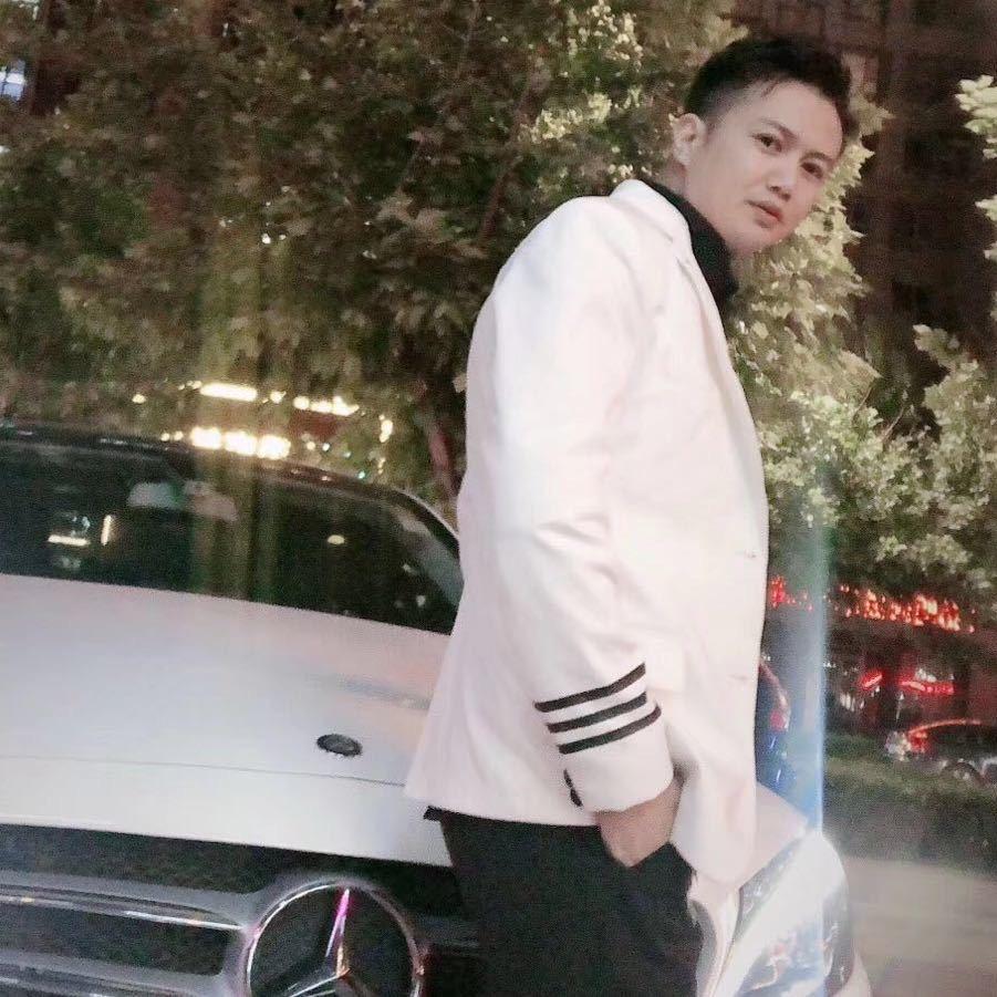 董轩私人订制发型设计