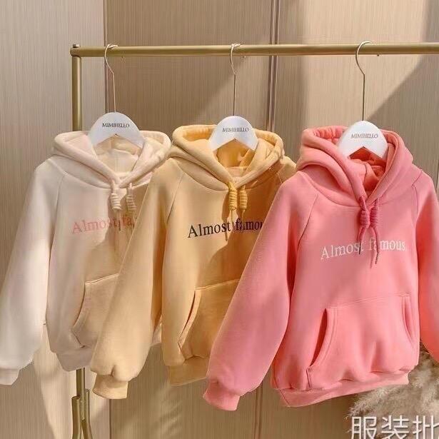衣哆哆制衣厂
